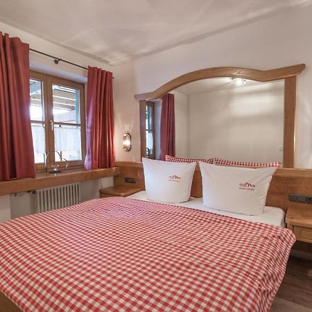 Ferienwohnungen Alpentraum - Landhaus Im Oberen Markt Oberstdorf Exteriér fotografie