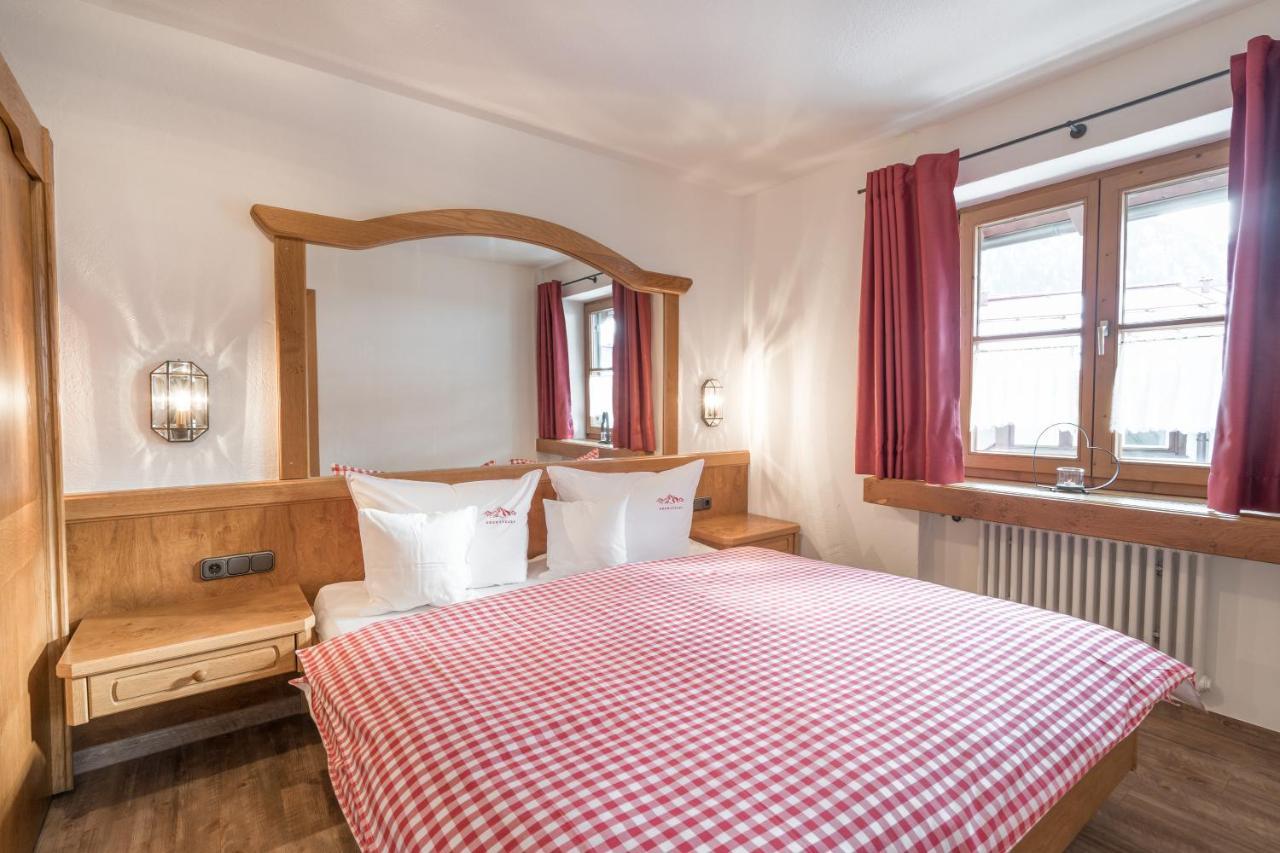 Ferienwohnungen Alpentraum - Landhaus Im Oberen Markt Oberstdorf Exteriér fotografie