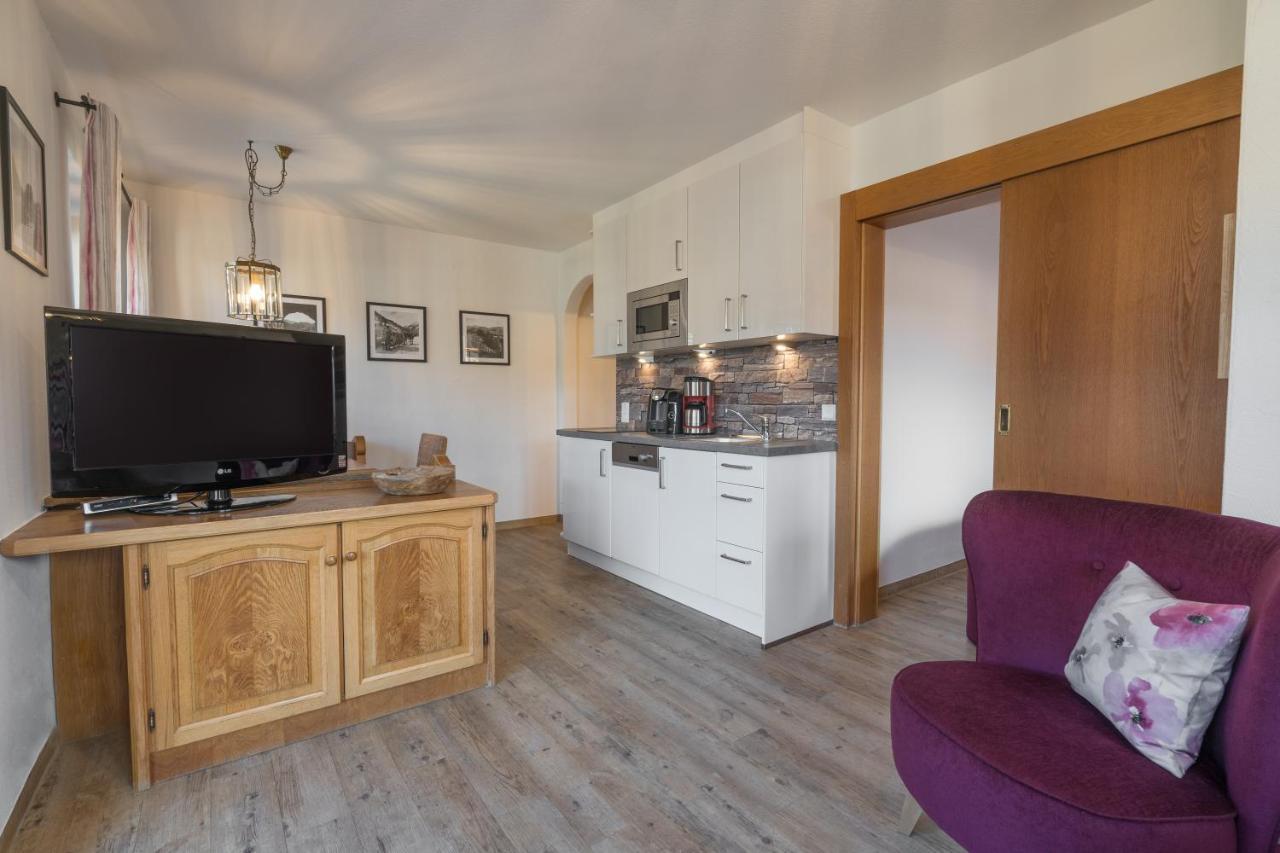 Ferienwohnungen Alpentraum - Landhaus Im Oberen Markt Oberstdorf Exteriér fotografie